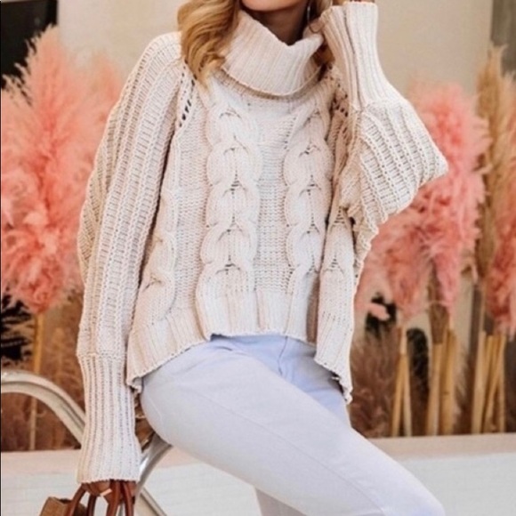 moon & madison Sweaters - Moon & Madison Cowl Neck Cropped Sweater Med Ivory